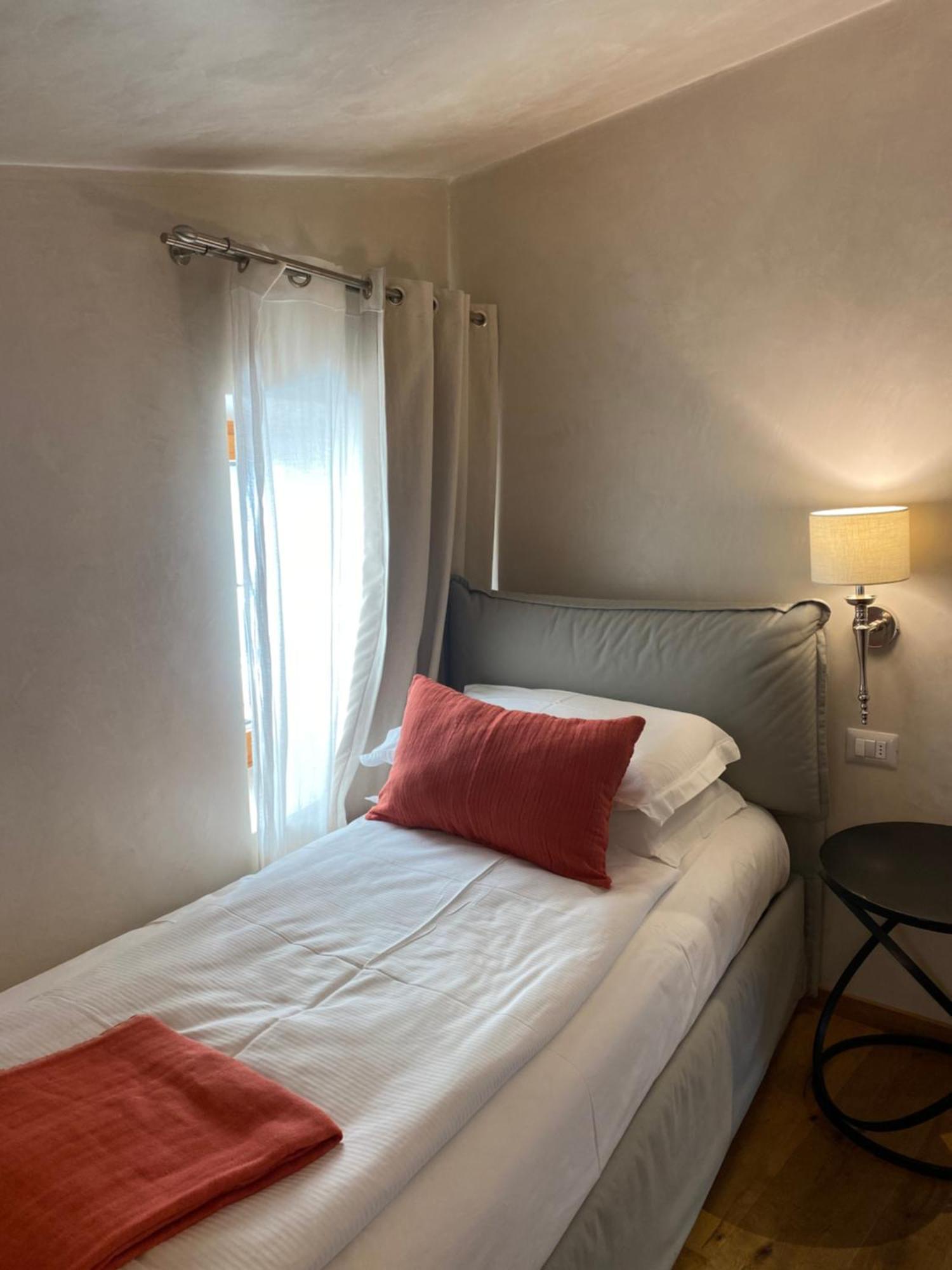 Casa L'Andrunel Limone sul Garda Værelse billede